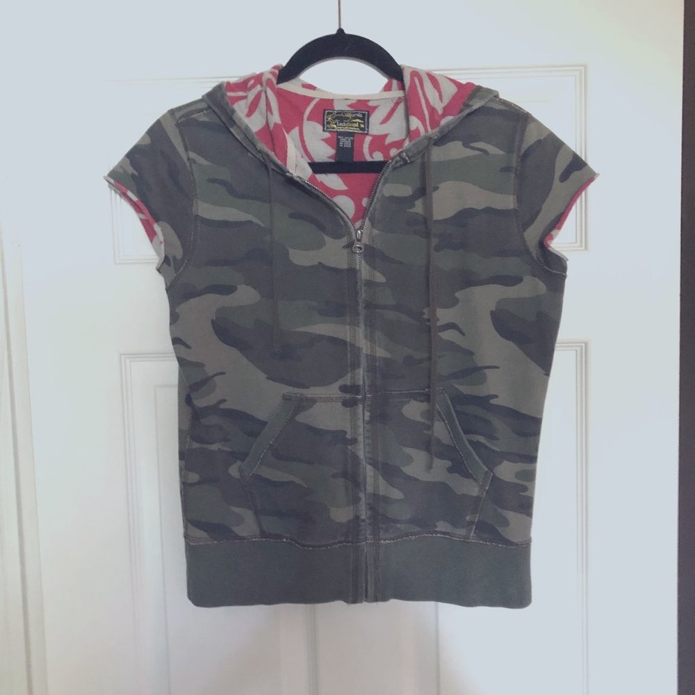 Lucky Sweatshirt Vest